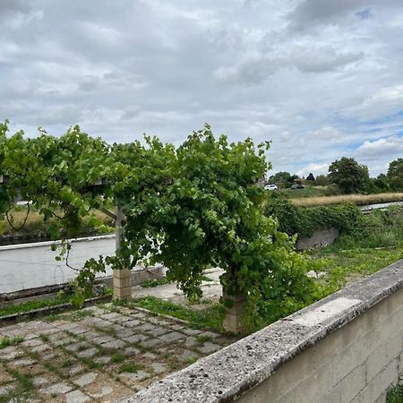 Superbe Appartement Au Bord Du Canal De St Quentin 생캉탱 외부 사진
